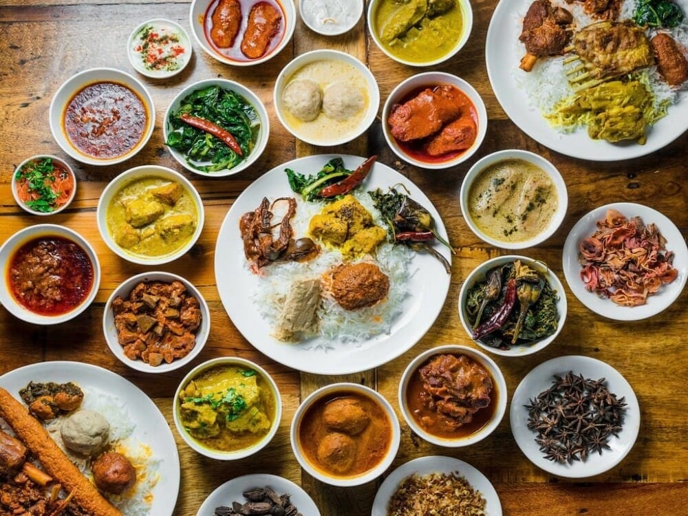 A Food Lover’s Guide to Kashmiri Cuisine: What Not to Miss