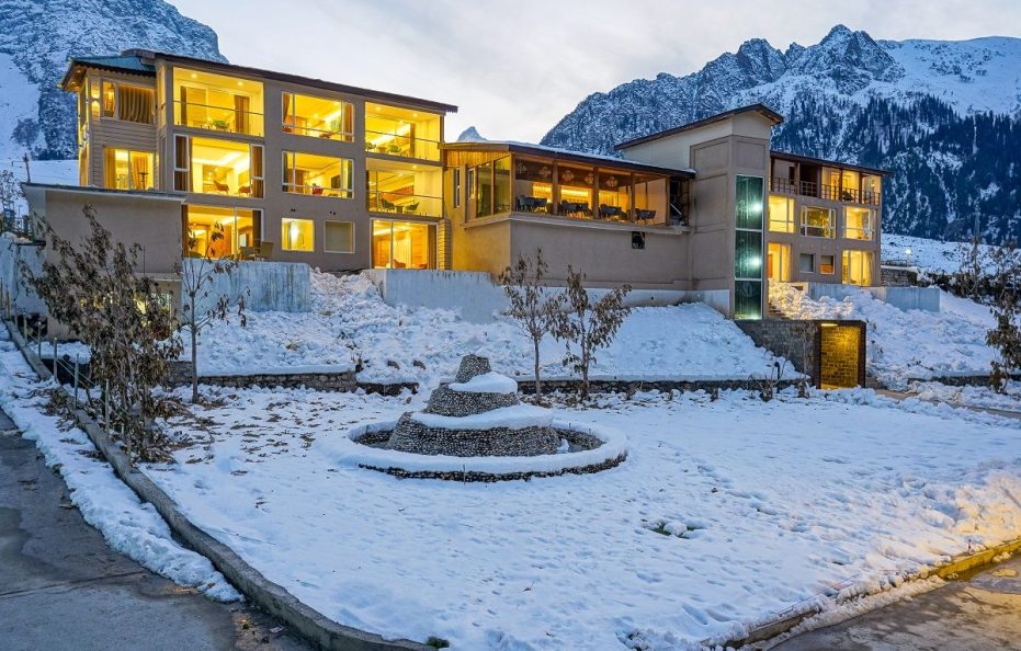 Snowland Luxury Boutique Hotel