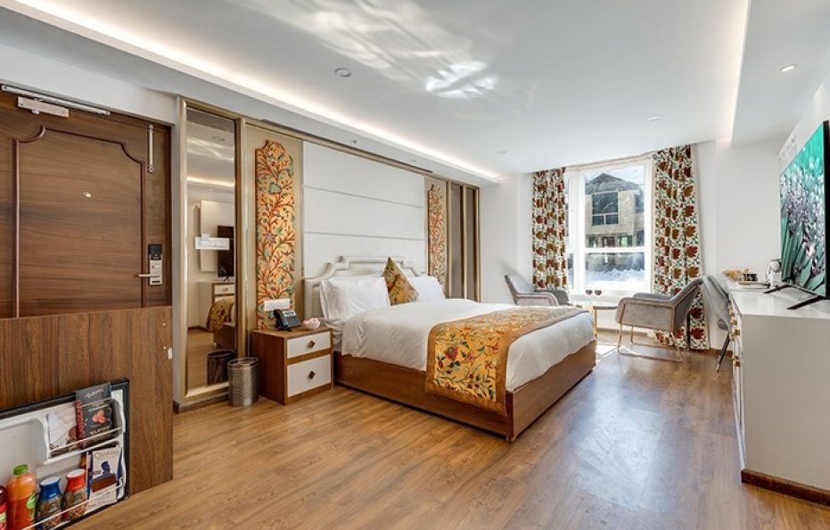 Snowland Luxury Boutique Hotel