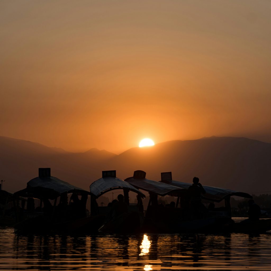Shikara Ride dal lake