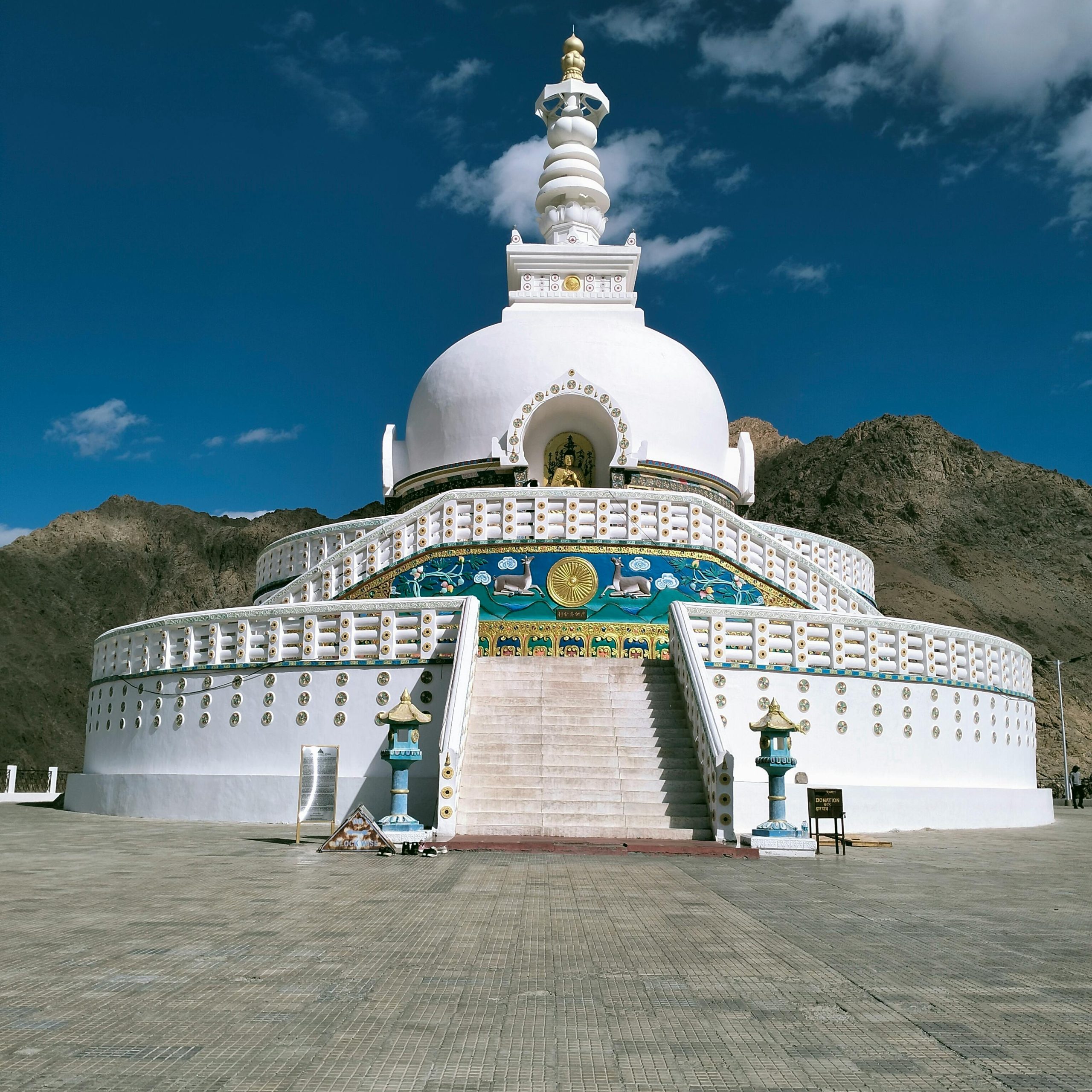 Ladakh Cab