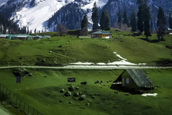 About Us 1 Kashmir Tour Packages, Kashmir Tourism
